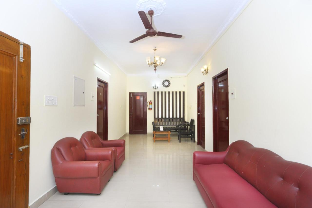 Oyo 3192 Day Inn Chennai Exteriör bild