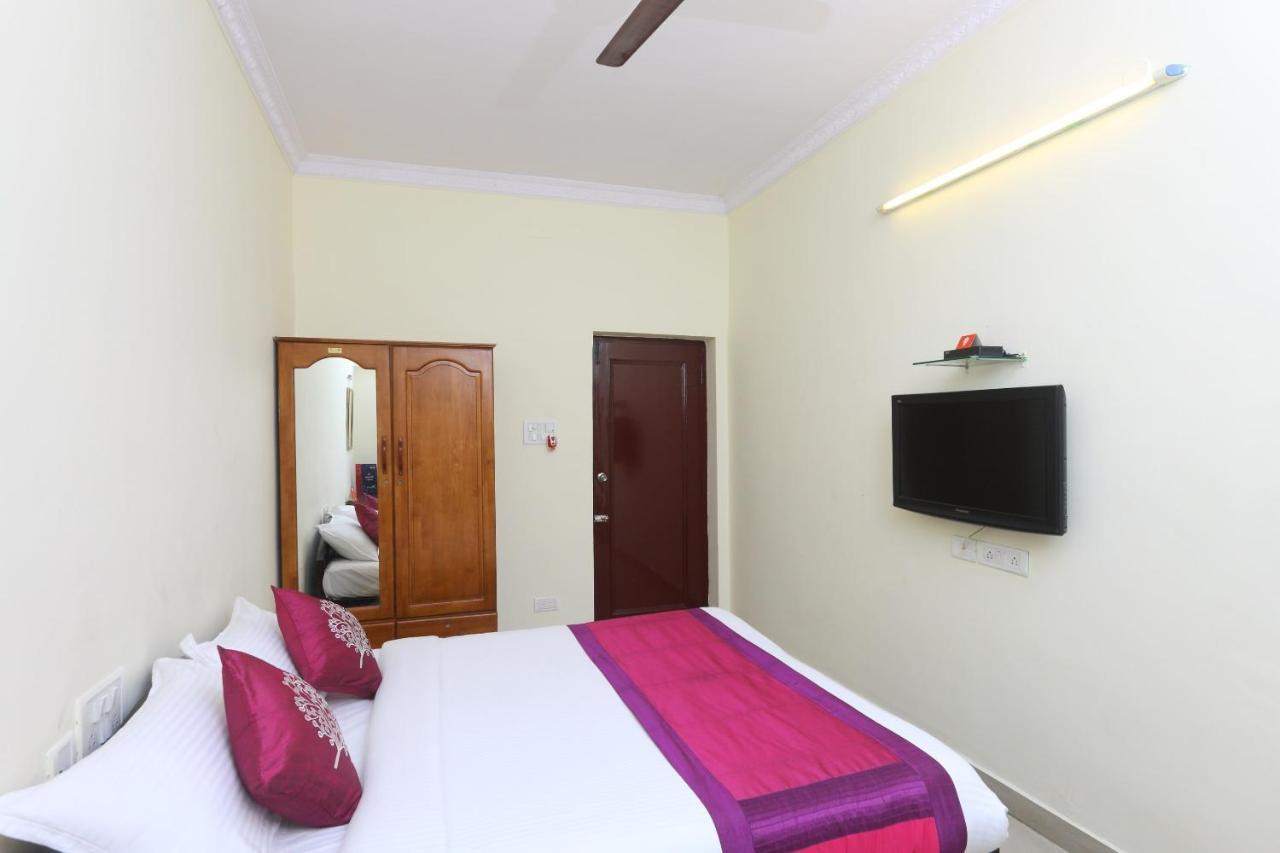 Oyo 3192 Day Inn Chennai Exteriör bild